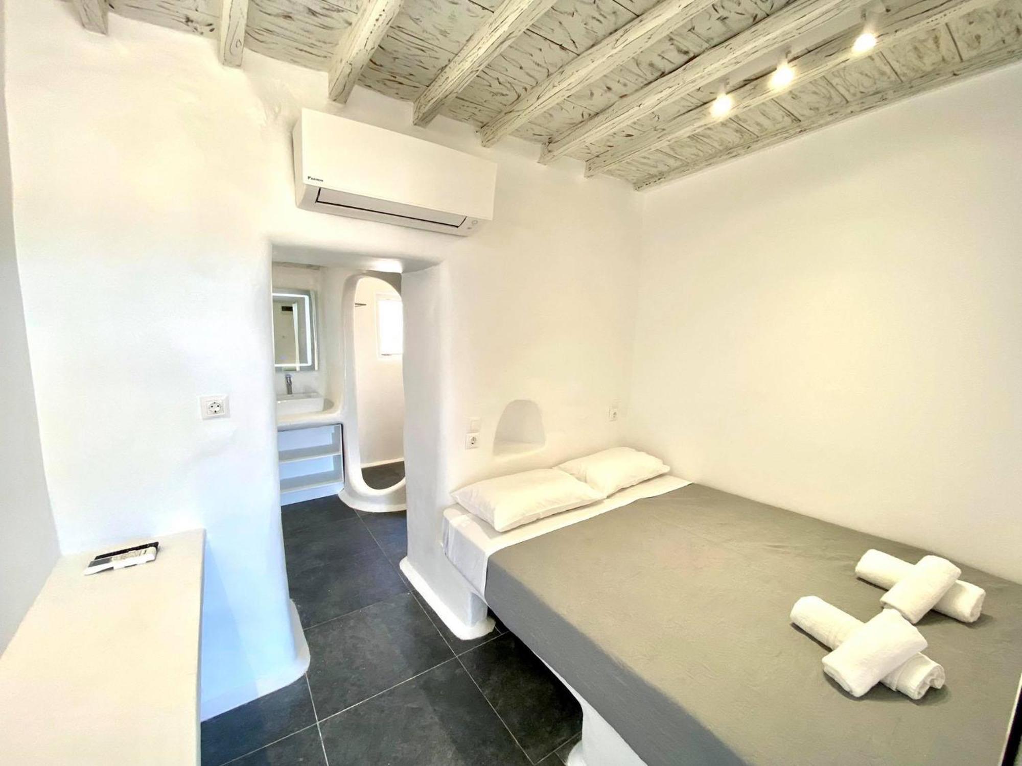 Mykonos Vibes Airport And Apartment *